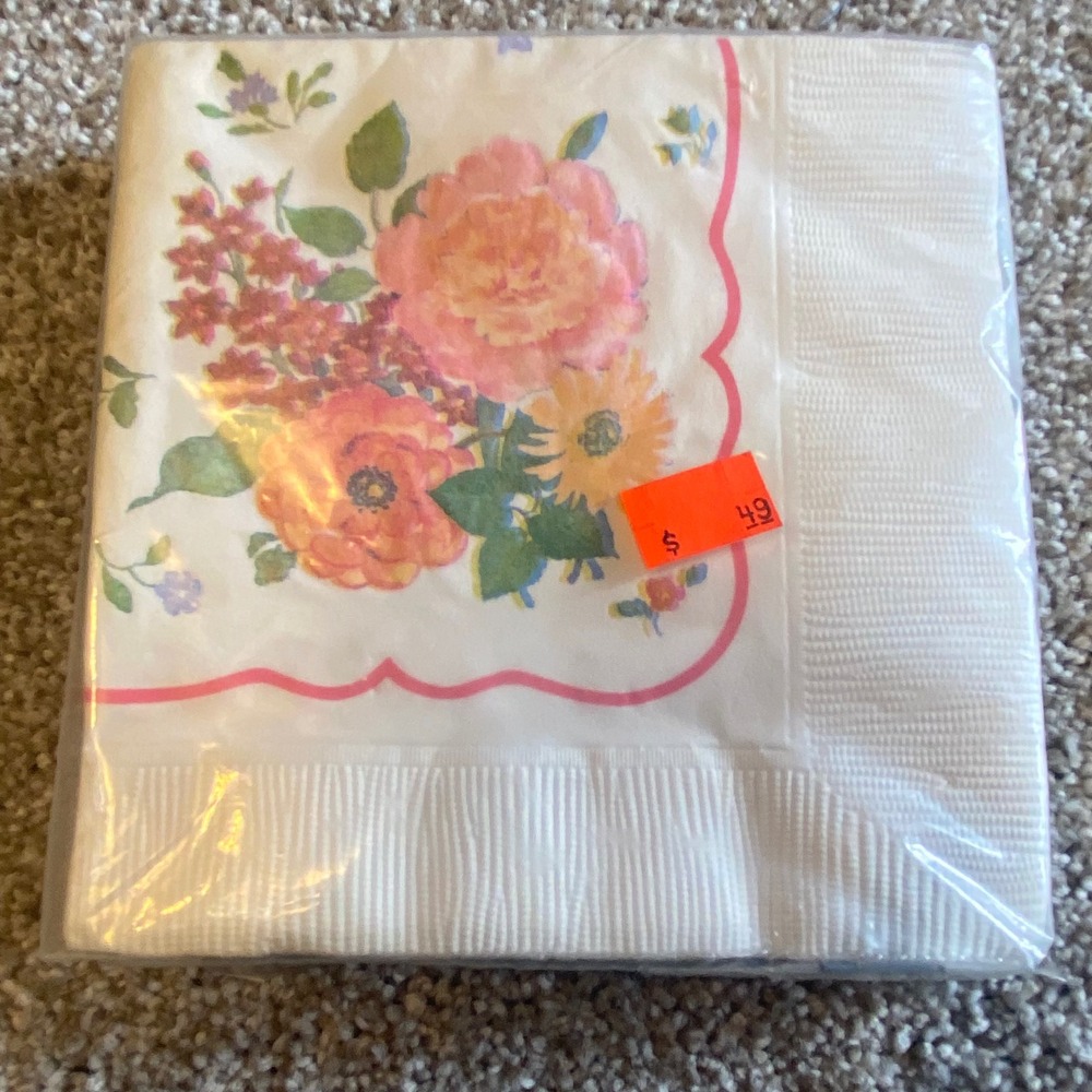 Vintage Paper Napkins Lot Ambassador Valentine Heart Beach Floral 36ct Sealed - Picture 3 of 5